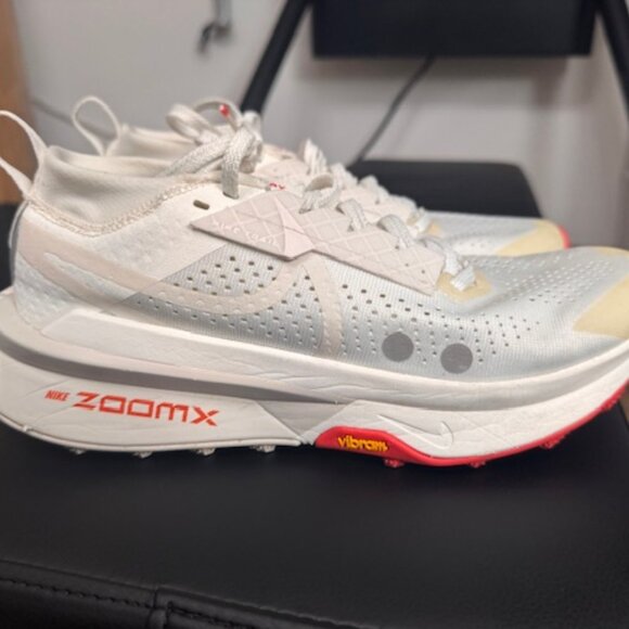 Nike ZoomX Zegama 2 - Mens size 7.5 - Picture 1 of 7